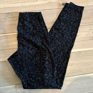 Lululemon Athletica Align Pant 28" - Black Camo
